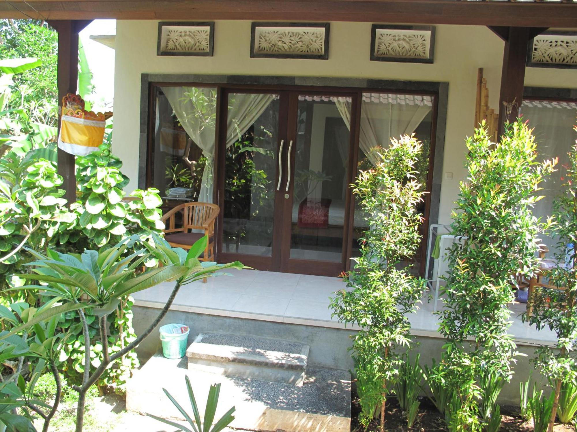 Sunrise Coconut House Hotel Ubud  Bagian luar foto