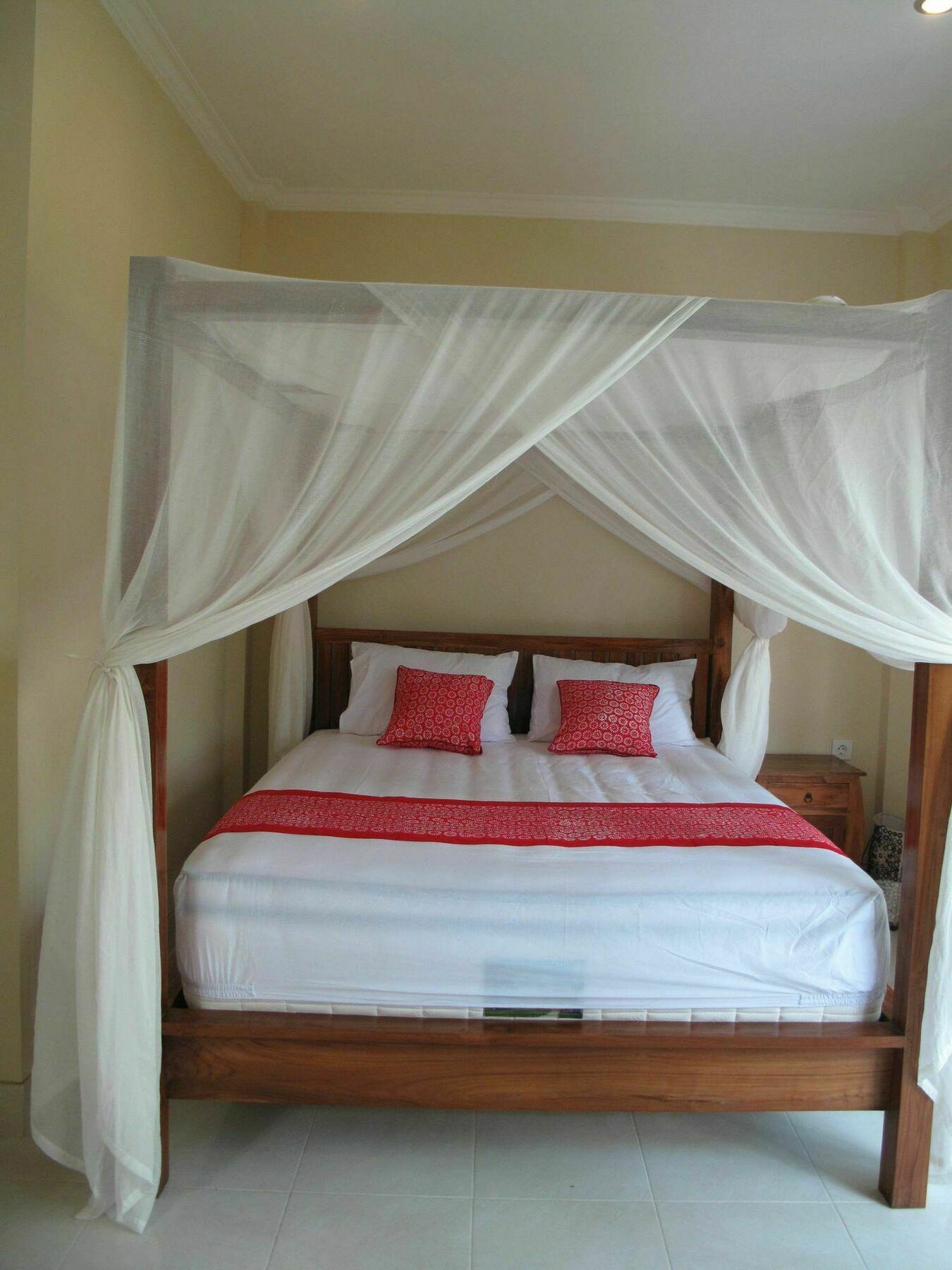 Sunrise Coconut House Hotel Ubud  Bagian luar foto